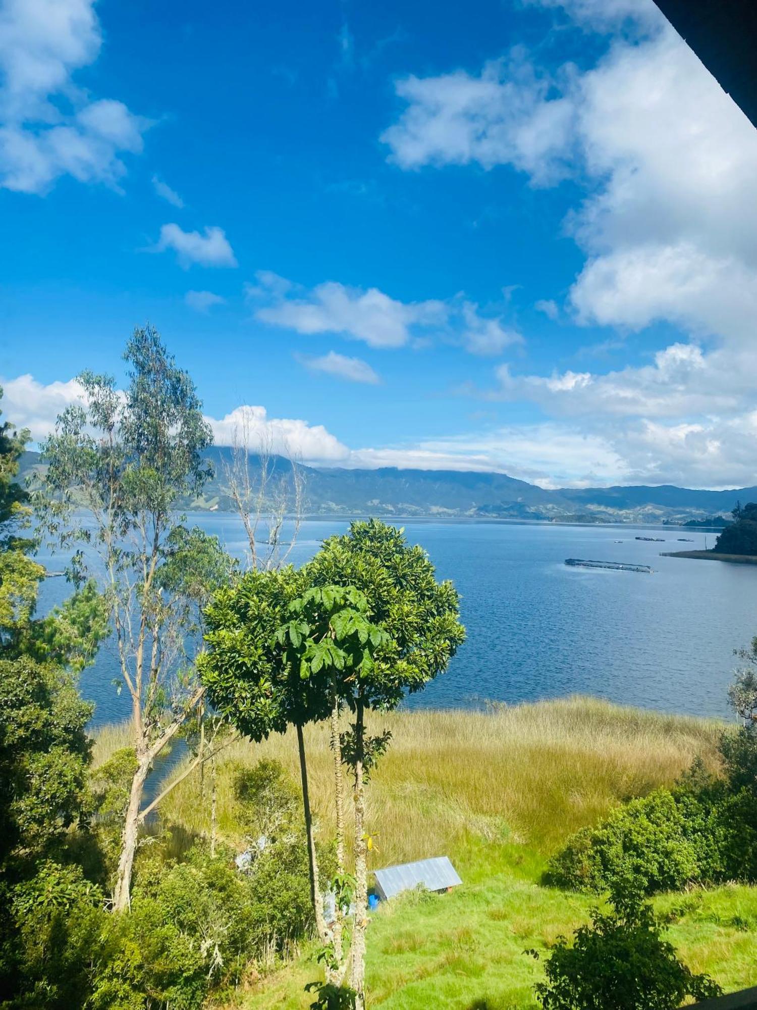 Chalet En La Laguna De La Cocha Pasto